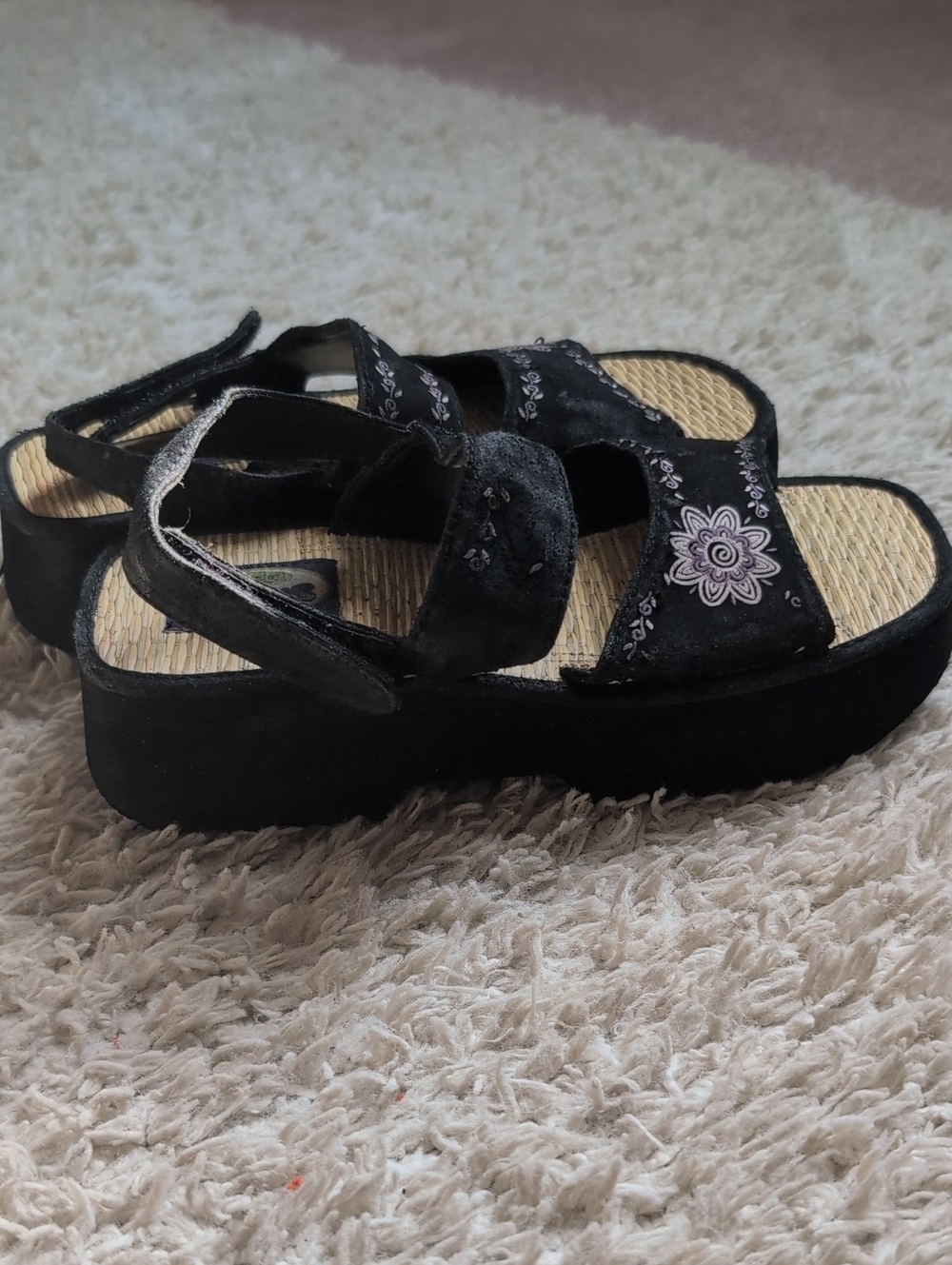 Vintage Kids Crayola Colors Sandals